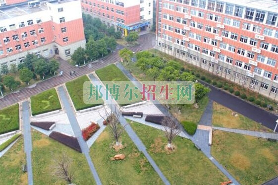 浙江醫(yī)藥高等專科學校