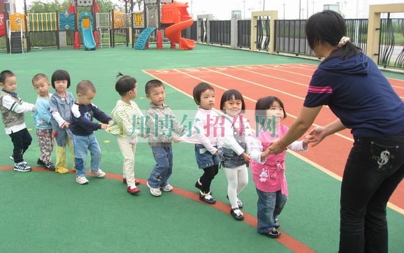 ?？朴讕煂I(yè)需要學(xué)些什么知識