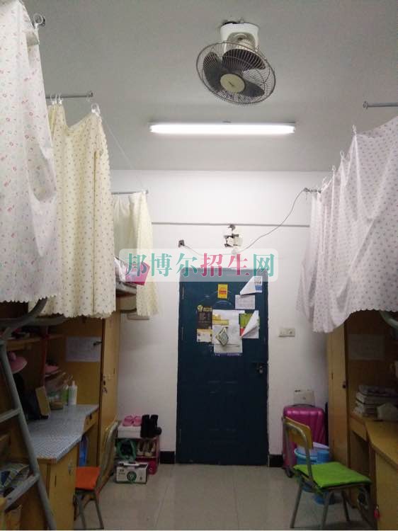 江西經濟管理職業(yè)學院宿舍條件