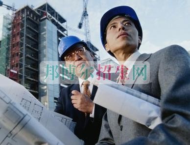 男生適合學的中專專業