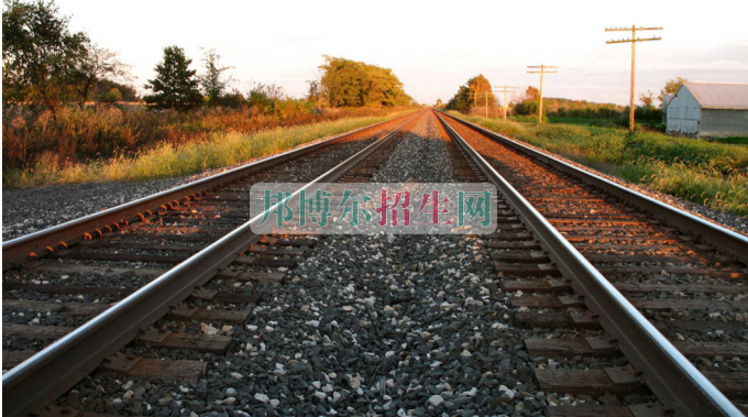 初中畢業可以學鐵道工程技術專業嗎