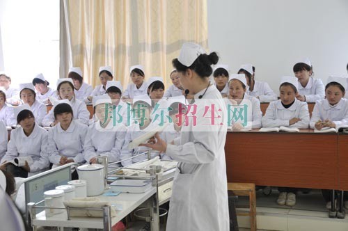 高中畢業可以學助產護理嗎