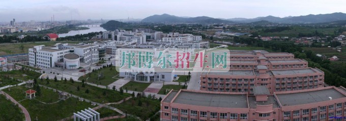 女生學醫學美容怎么樣