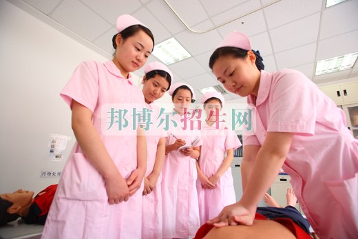 女生讀高中好還是職業學校