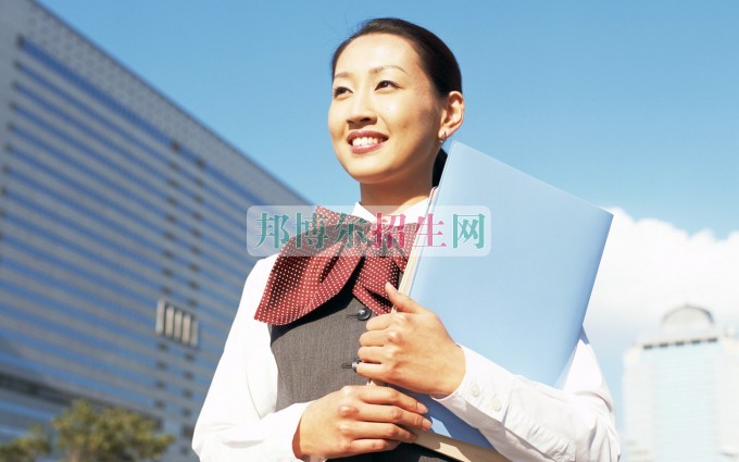 女生讀什么職業學校好