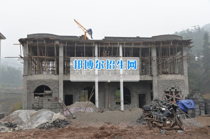 川南幼兒師范高等專科學(xué)校“走基層、送溫暖”活動