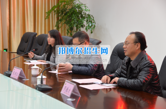 自貢市旅游職業(yè)高級中學(xué)到川南幼兒師范高等專科學(xué)校考察