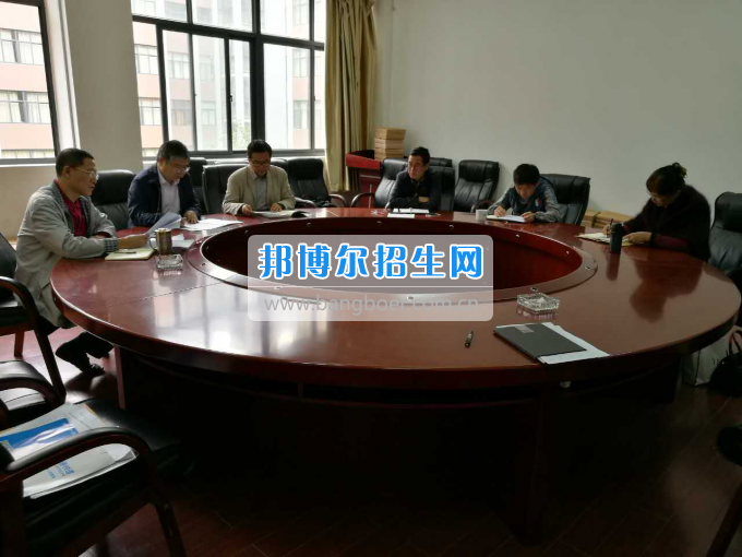 云南財經大學統計與數學學院黨委及各黨支部開展學習廖俊波同志先進事跡活動