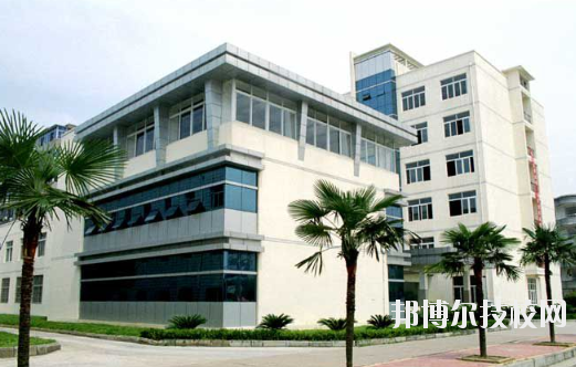 江西化學(xué)工業(yè)技工學(xué)校怎么樣、好不好