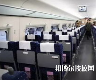 蘭州鐵路機械學校2020年學費、收費多少