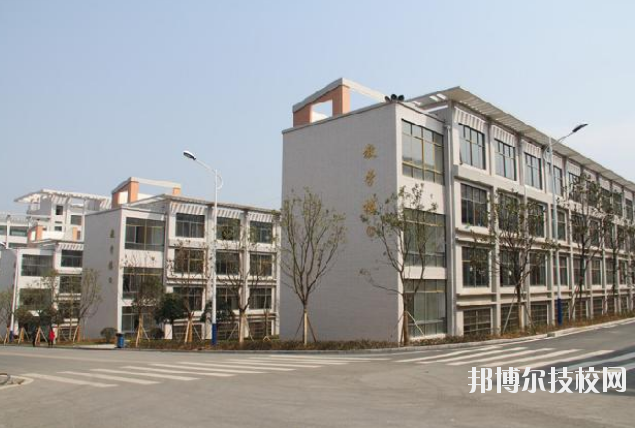 修水職業中專地址在哪里