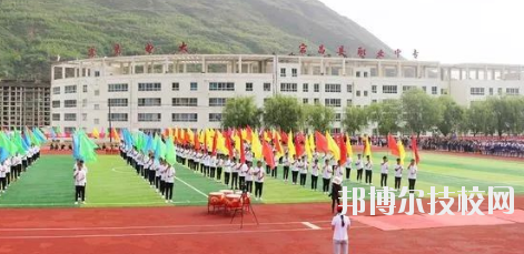 宕昌職業(yè)中等專業(yè)學(xué)校2020年報(bào)名條件、招生要求、招生對(duì)象