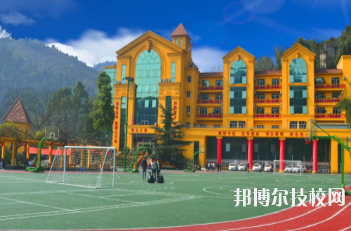 重慶渝州車(chē)輛工程技術(shù)學(xué)校2020報(bào)名條件、招生要求、招生對(duì)象