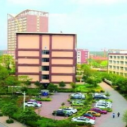 重慶建峰工業(yè)集團有限公司技工學校