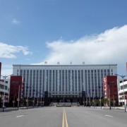 曲靖麒麟職業技術學校