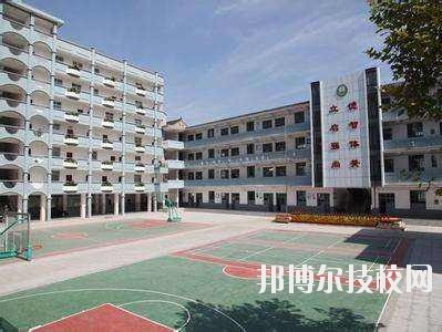商洛商州區(qū)職業(yè)技術(shù)教育中心2020年報名條件、招生要求、招生對象 