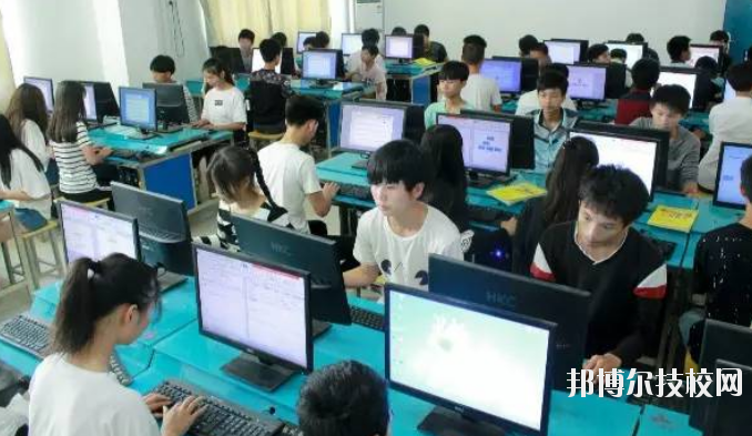 信豐中等專業學校怎么樣、好不好