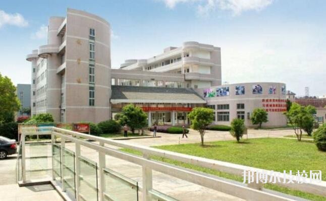 蘭溪職業(yè)中等專業(yè)學校網址網站