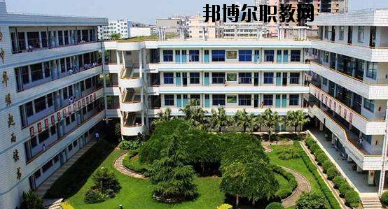 龍港第二職業學校怎么樣，好不好