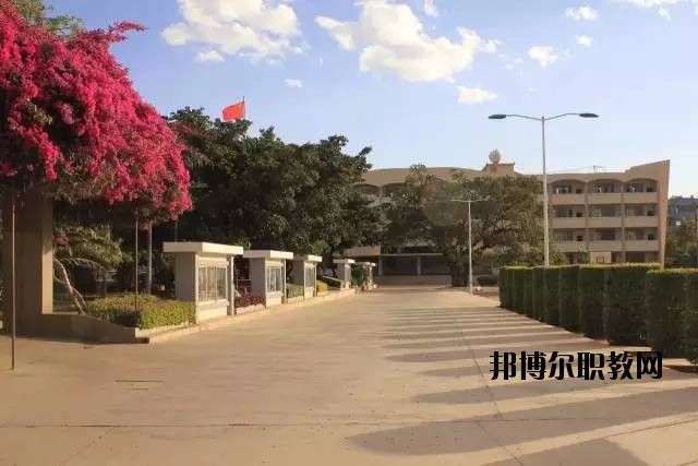 元謀縣職業(yè)高級(jí)中學(xué)2020年報(bào)名條件、招生要求、招生對(duì)象