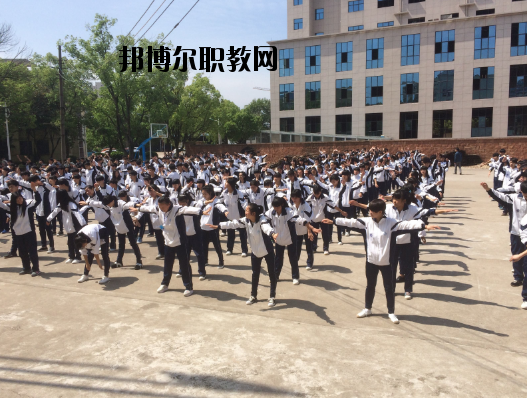 鷹潭工業(yè)中等專業(yè)學(xué)校2020年報名條件、招生要求、招生對象