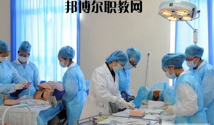 四川成都衛生學校2020年報名條件、招生要求、招生對象