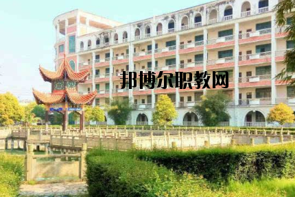 樟樹職業(yè)技術(shù)學校2020年報名條件、招生要求、招生對象