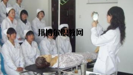 石家莊廉州醫(yī)學中等專業(yè)學校2020年報名條件、招生要求、招生對象