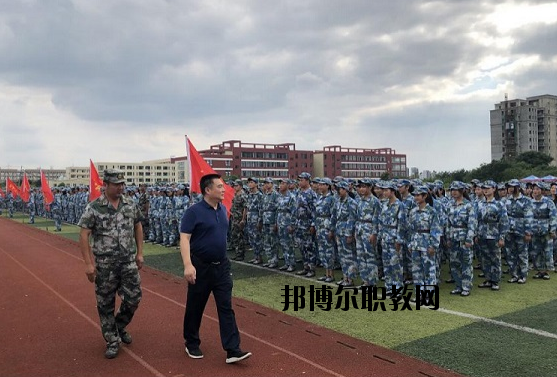 合肥高新科技學(xué)校2020年報名條件、招生要求、招生對象