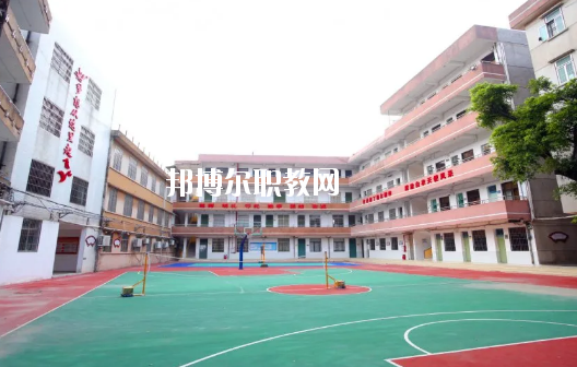 廉江衛生職業技術學校網站網址
