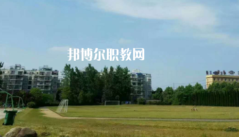 安徽2020年100分能上鐵路學校嗎