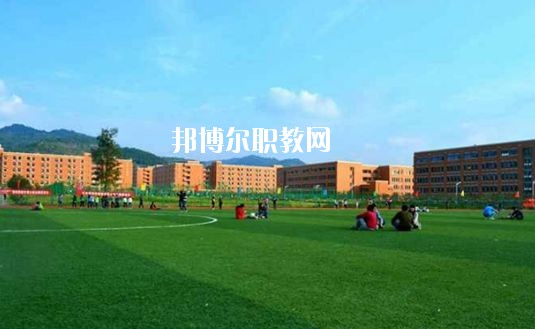 漯河市第二中等專業(yè)學(xué)校2021年報名條件、招生要求、招生對象