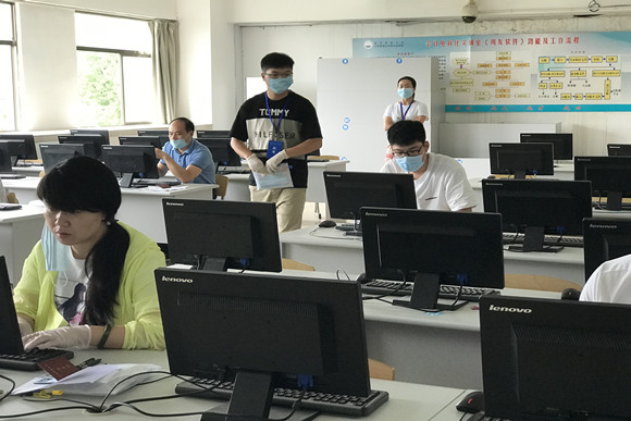 江蘇省宿遷中等專業學校2020年報名條件、招生要求、招生對象