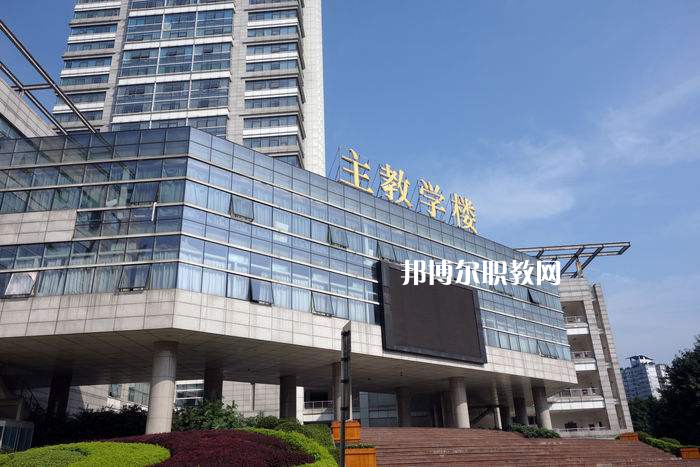 甘洛職業(yè)技術(shù)學校2021年招生錄取分數(shù)線
