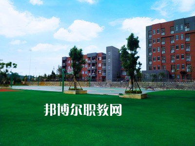 內江鐵路機械學校2021年招生錄取分數線