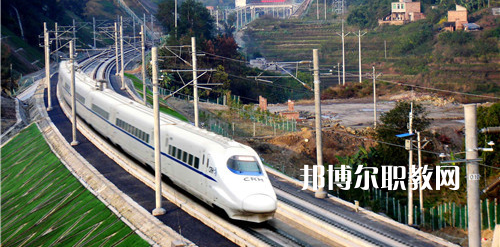 廣西2021年讀鐵路學校要分數嗎