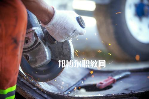 成都2021年汽修學校都有哪些專業好