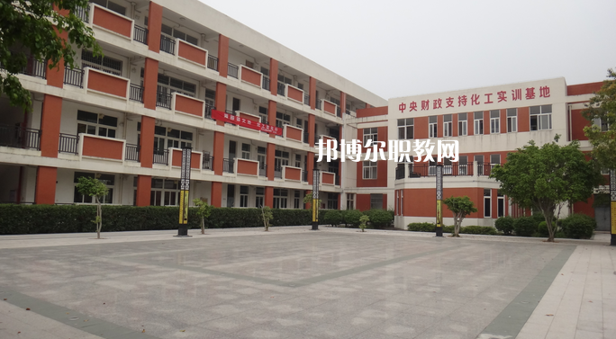 四川2021年高中畢業可以上的中專學校