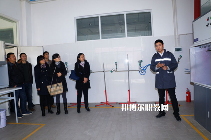 云南郵電學校網站網址