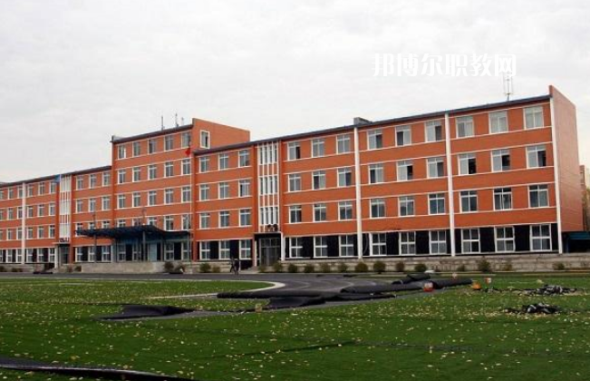 云南楚雄工業(yè)學校2021年報名條件、招生要求、招生對象