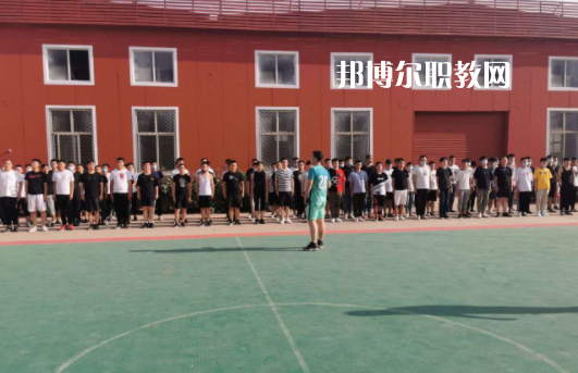石家莊華美鐵路中等專業學校4