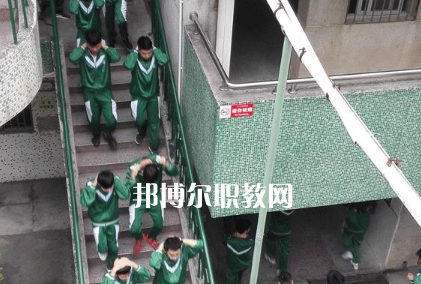 臺山培英職業(yè)技術(shù)學校2022年報名條件、招生要求、招生對象
