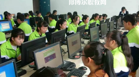 甘肅寧縣職業(yè)中等專業(yè)學校怎么樣、好不好