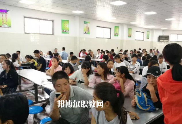 甘谷職業(yè)中等專(zhuān)業(yè)學(xué)校2022年報(bào)名條件、招生要求、招生對(duì)象 