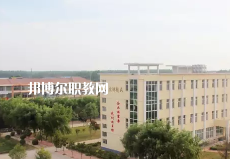 江蘇省金山中等專業學校2022年招生辦聯系電話