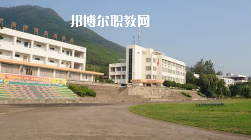 涼山州高級職業技術學校2022年報名條件、招生要求、招生對象