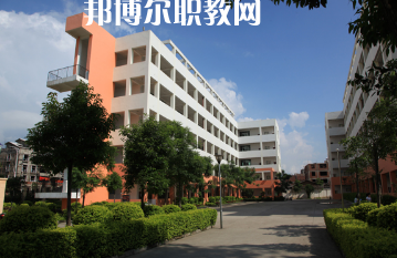 四川省德昌縣職業(yè)高級中學(xué)2022年報名條件、招生要求、招生對象