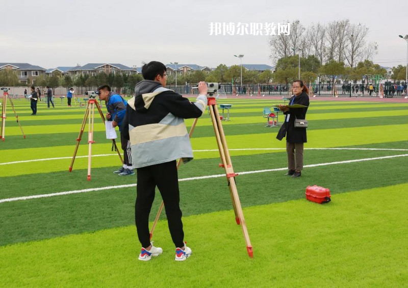 鹽城市經貿高級職業學校2022年報名條件、招生要求、招生對象