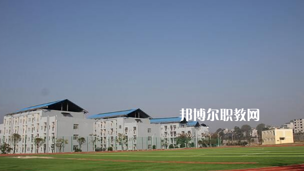 貴州興仁民族職業(yè)技術(shù)學(xué)校2022年學(xué)費(fèi)、收費(fèi)多少