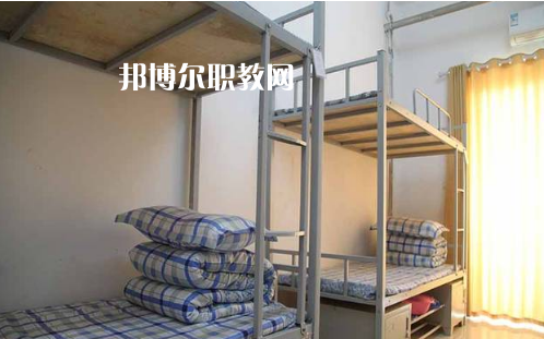 祥云縣職業高級中學2022年宿舍條件